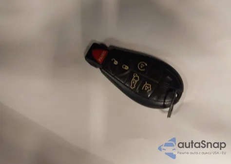 2011 Jeep Grand Cherokee Laredo z USA, uszkodzony, nr VIN 1J4RR4GG2BC532997